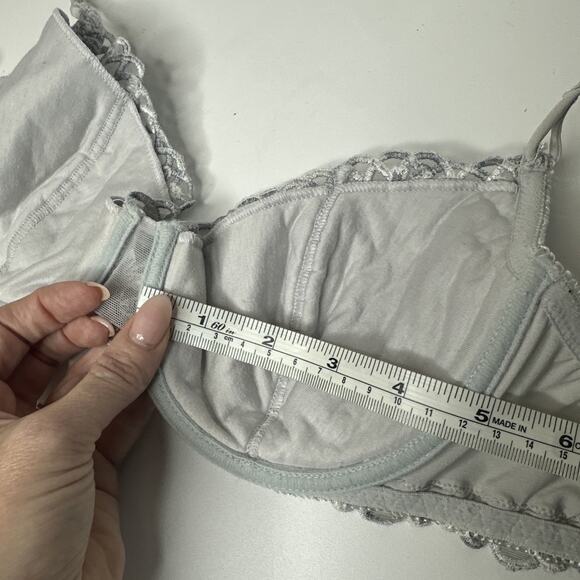 Vintage La Perla Coquette Floral Embroidered Lace Underwire Bra 36 Muted Blue - Picture 13 of 16